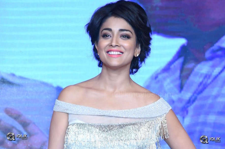 Shriya-Saran-At-Nakshatram-Movie-Audio-Launch